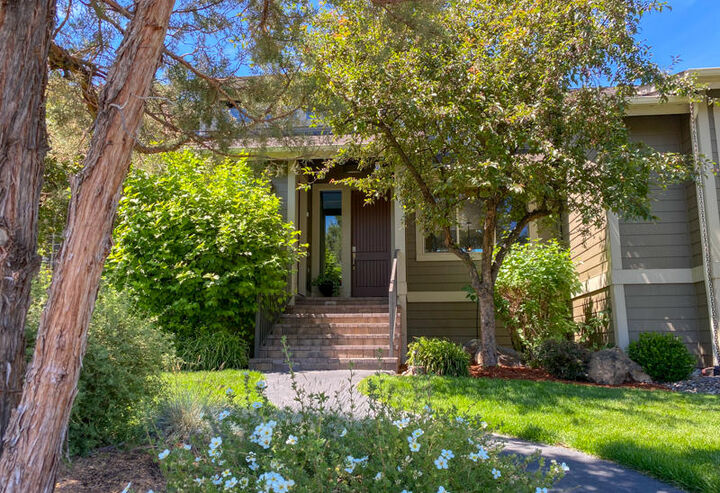 767 Sage Country Court  Redmond OR 97756 photo