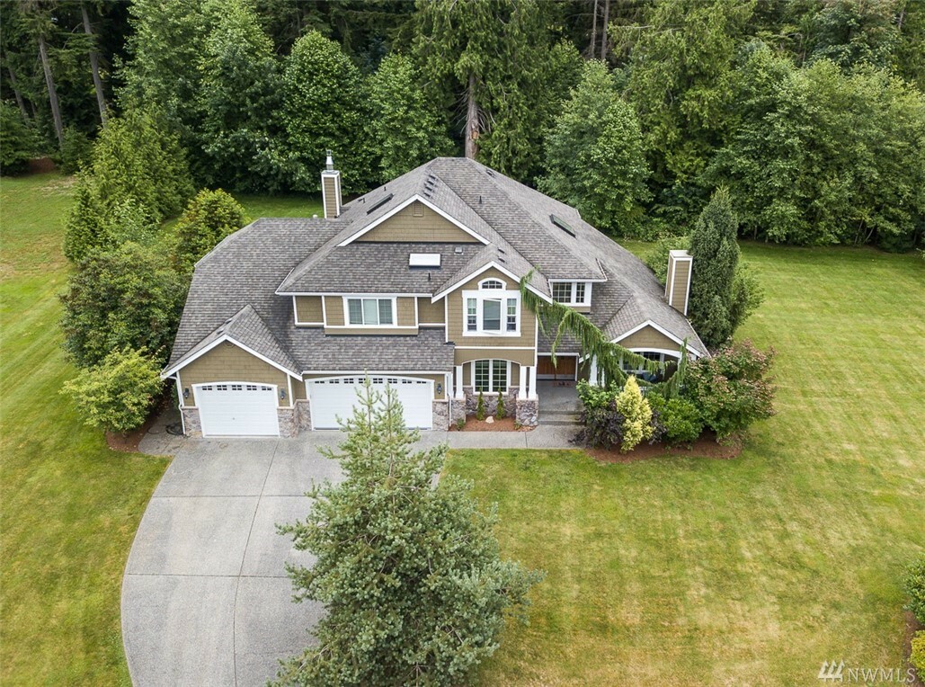 Property Photo:  25208 149th Place SE  WA 98272 