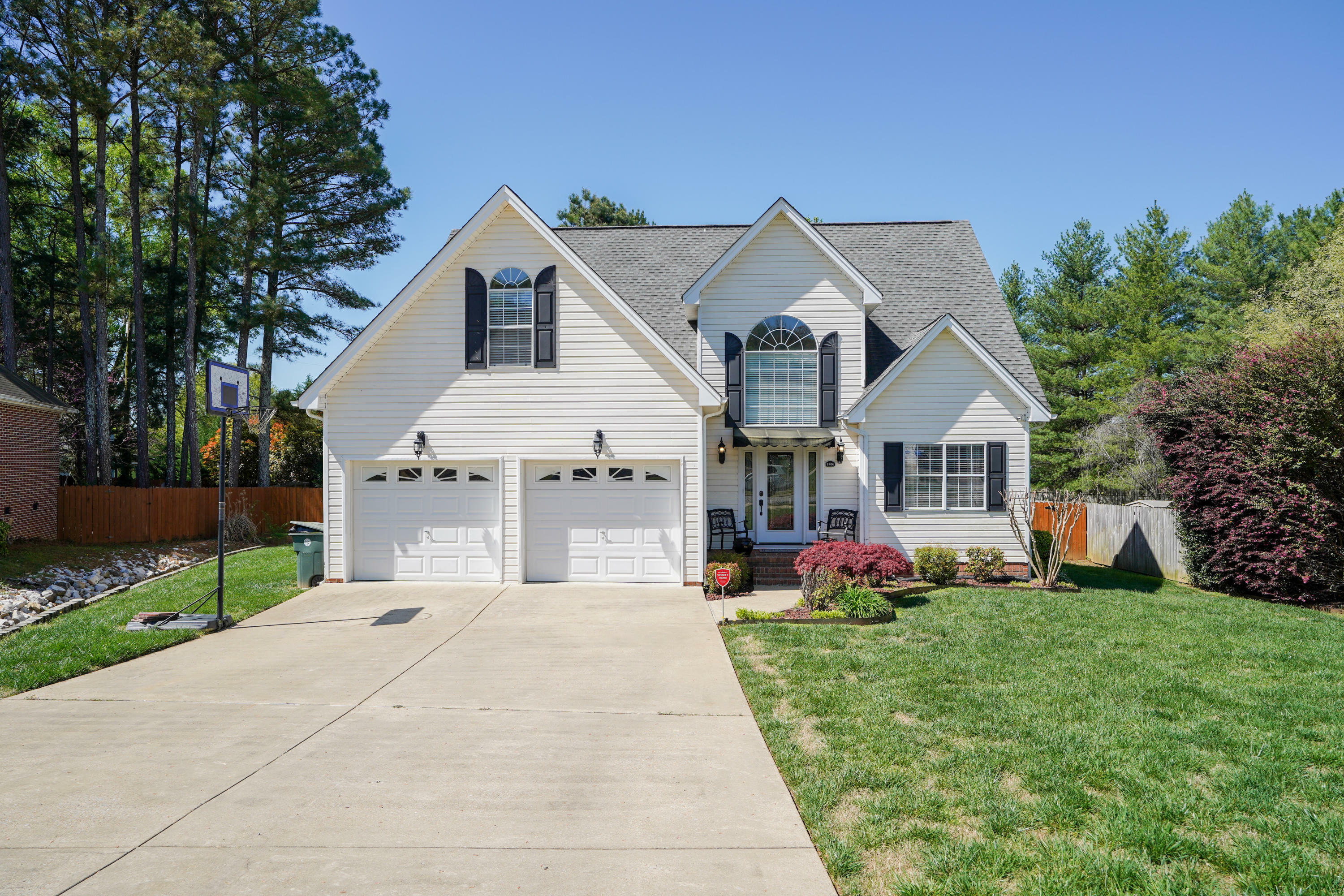 Property Photo: 8706 Georgetown Trace Lane TN 37421