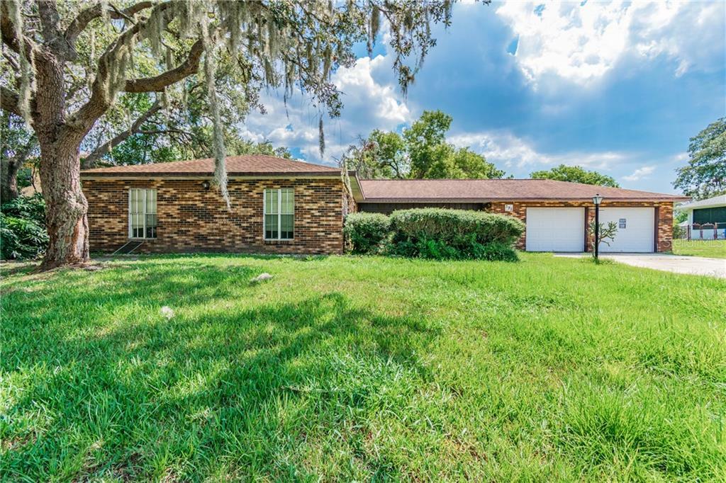 Property Photo:  395 Hampshire Avenue  FL 34606 