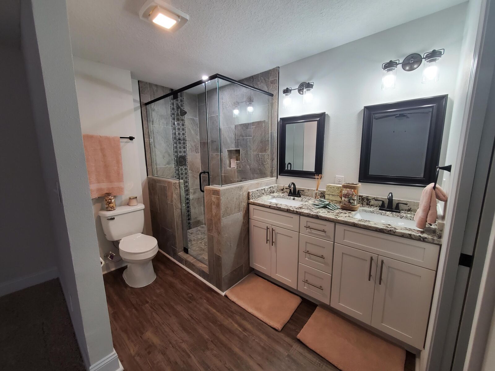 Property Photo: 127 NW Moriarty Street FL 32548