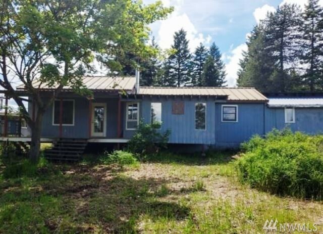 Property Photo:  1343 Telephone Rd E  WA 99156 