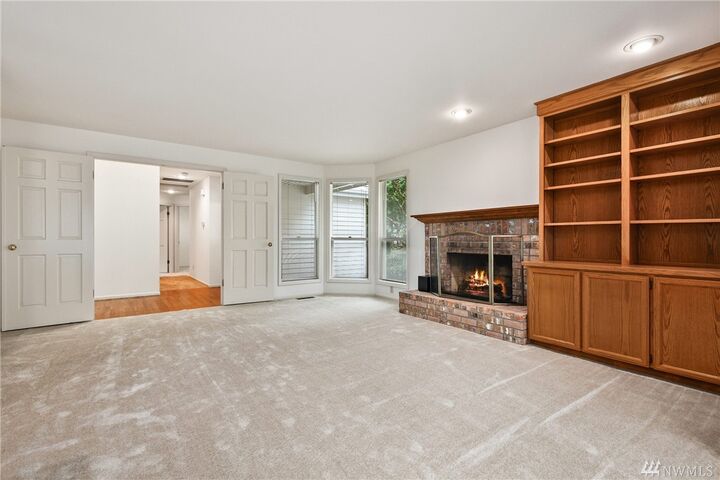 Property Photo: 6134 147th Place NE WA 98052