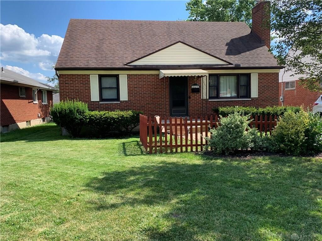 Property Photo: 862 Broad Boulevard OH 45419