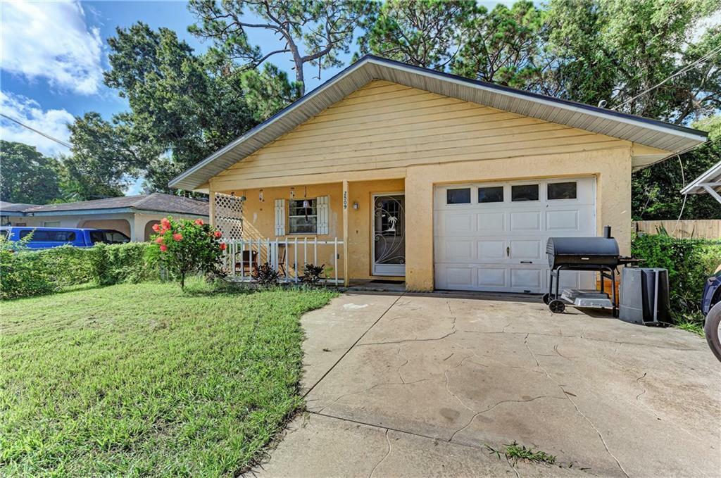 Property Photo:  2509 19th Avenue W  FL 34205 