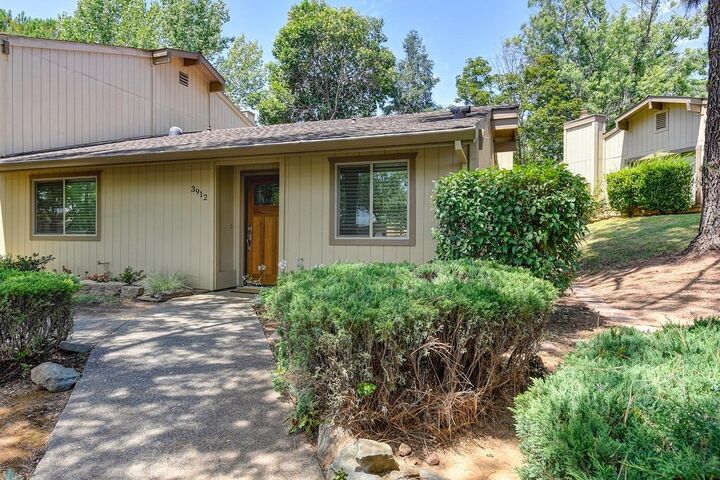 3912 Hills Court  El Dorado Hills CA 95762 photo