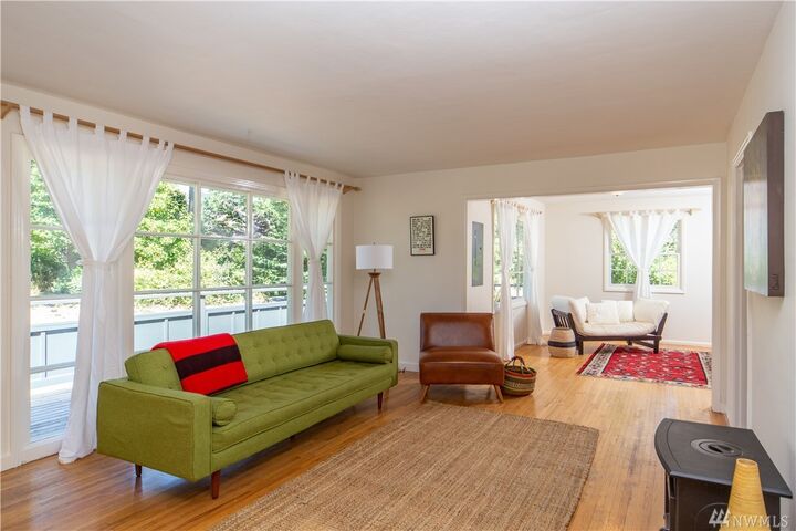 Property Photo:  1089  20th  WA 98368 