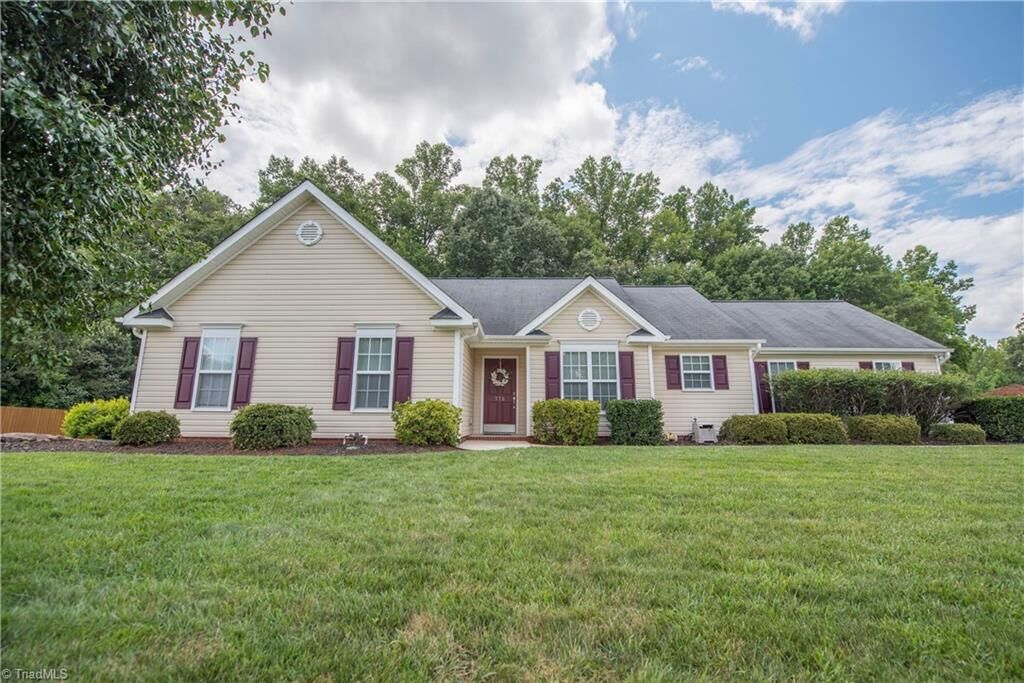 Property Photo:  776 Afton Park Drive  NC 27284 