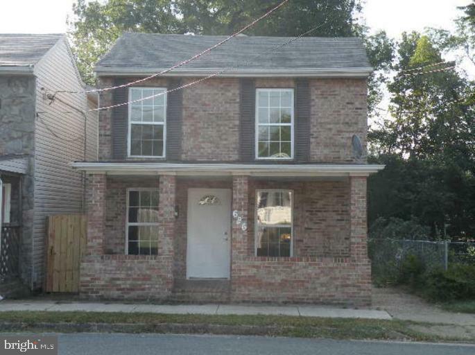 Property Photo:  626 Maury Street  VA 22401 