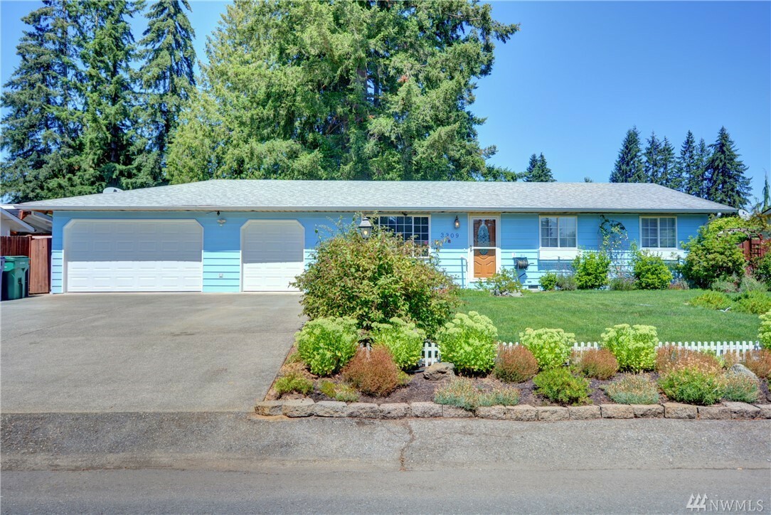 Property Photo:  3309 176th Place NE  WA 98223 