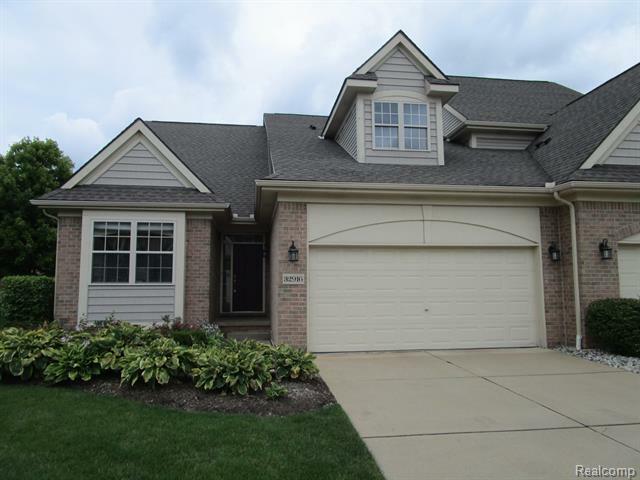 Property Photo:  32916 Brookside Circle  MI 48152 