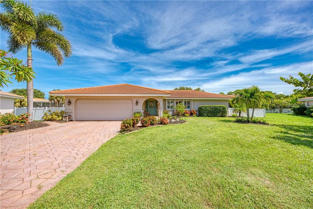 Property Photo:  109 Van Dyck Drive  FL 34275 