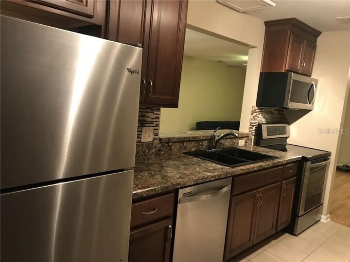 Property Photo:  2619 Graduate Court  FL 32826 