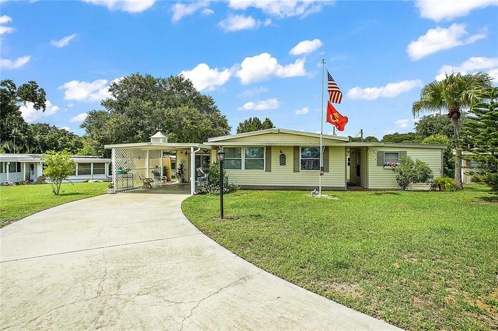 Property Photo:  11609 Hickory Lane  FL 32778 