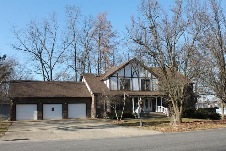 2181 Greenvalley Drive  Crown Point IN 46307 photo