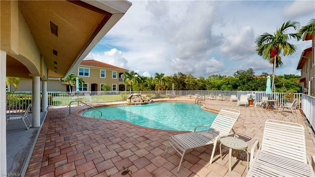 Property Photo: 5790 Harbour Club Road 4 FL 33919