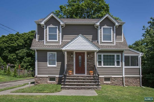 Property Photo:  847 Ratzer Road  NJ 07470 