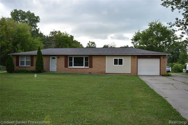 Property Photo:  11184 Fenton Road  MI 48430 