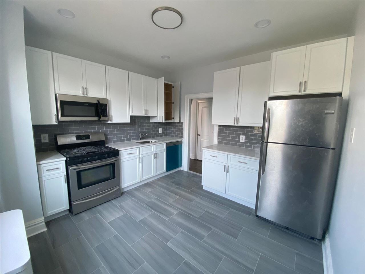 Property Photo: 32 Woodcliff Ave B5 NJ 07047