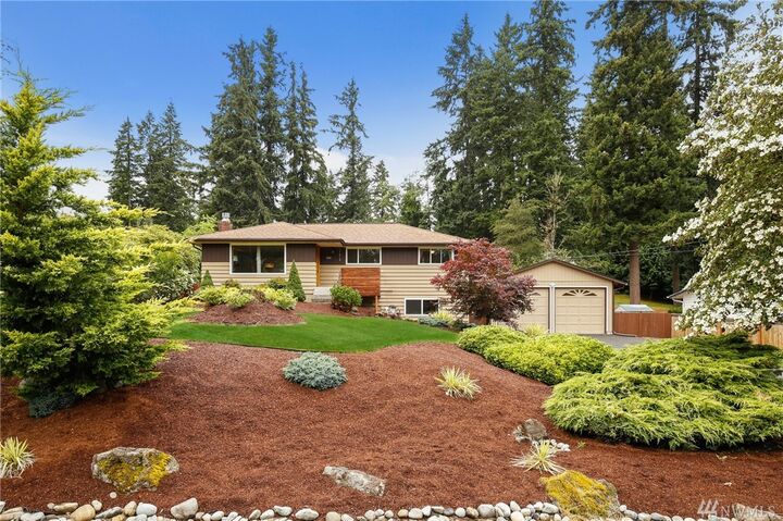 Property Photo:  17812 SE 146th Street  WA 98059 