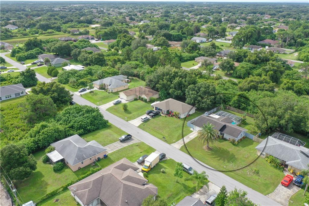 Property Photo: 8365 Osbert Avenue FL 34287