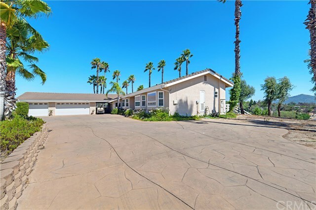 Property Photo: 30680 Santiago Road CA 92592