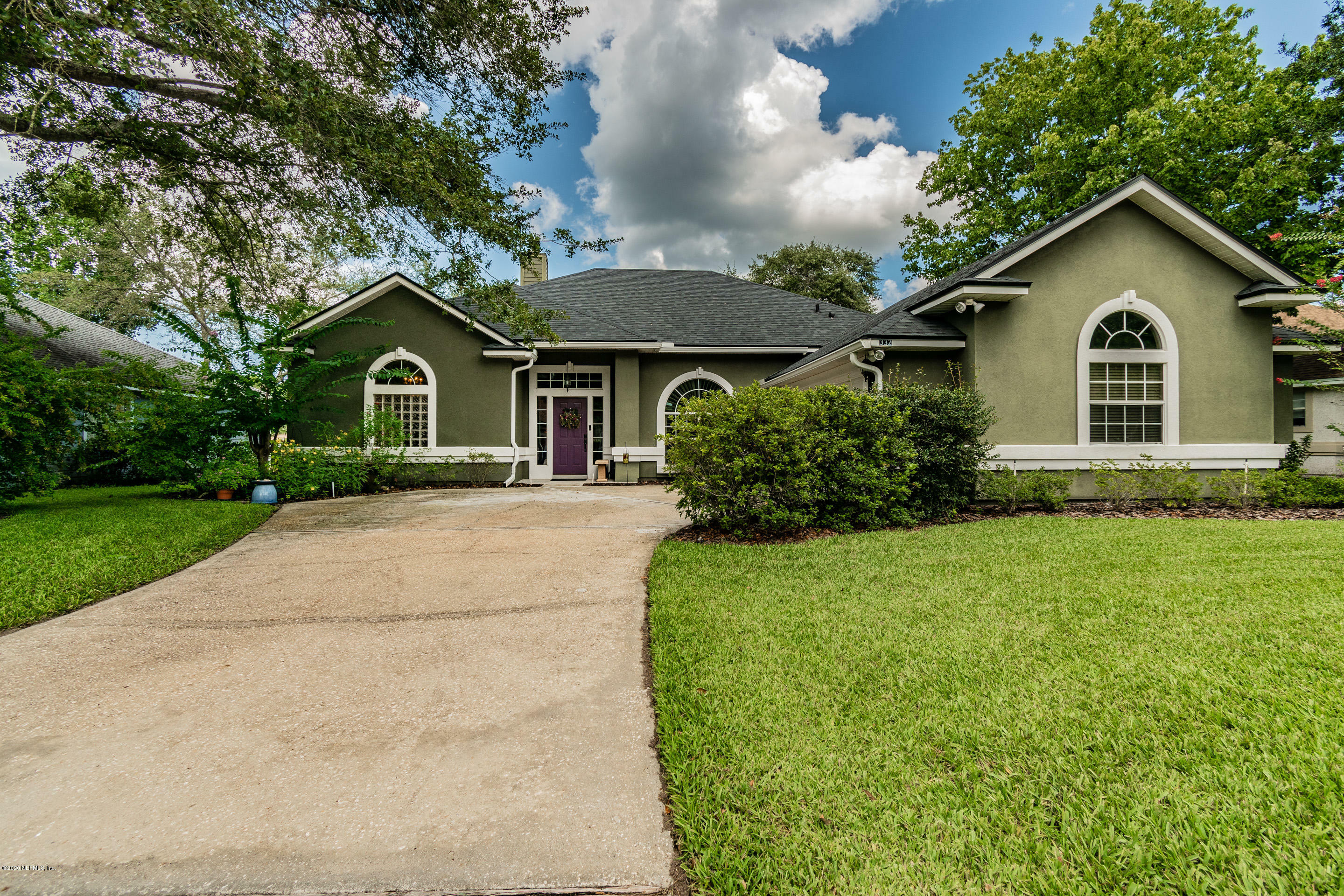 Property Photo:  332 Maplewood Drive  FL 32259 