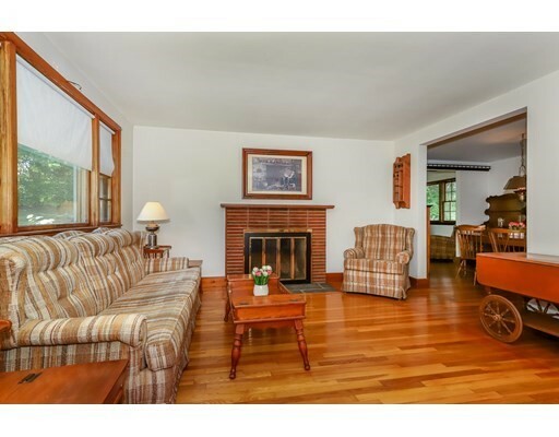 Property Photo: 6 Howland Terrace MA 02072