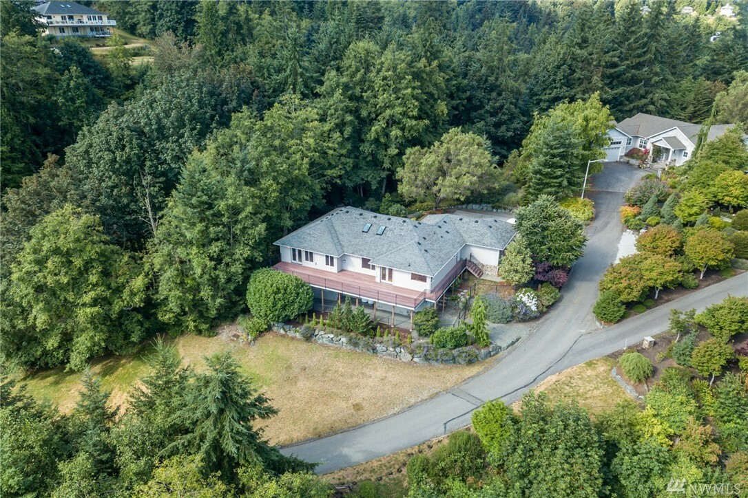 Property Photo:  939 Cambell Dr  WA 98282 