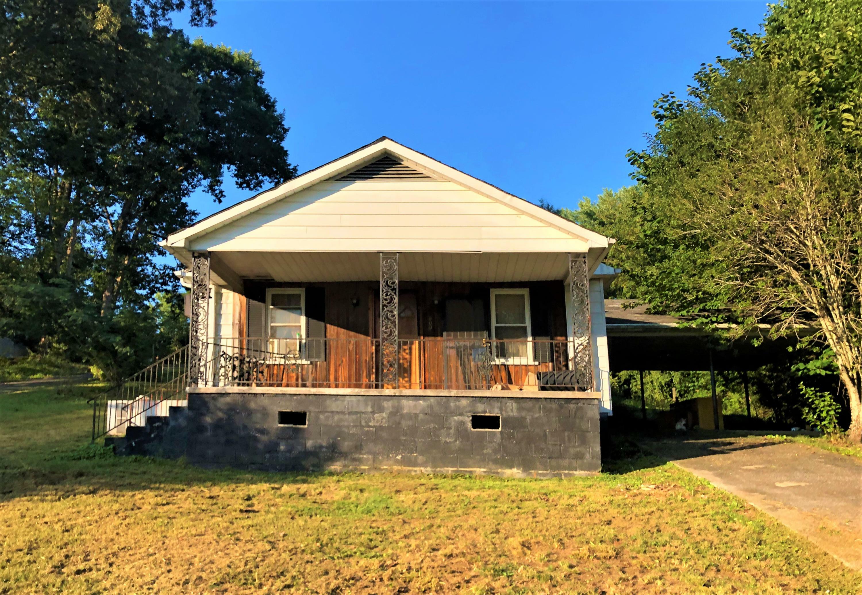 Property Photo:  600 Kelly Rd  TN 37840 