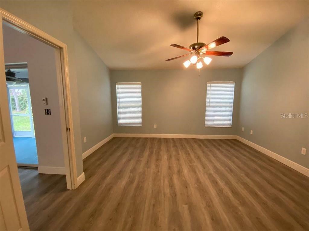 Property Photo:  17638 Nathans Drive  FL 33647 