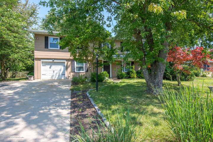 401 Predmore Avenue  Lanoka Harbor NJ 08734 photo