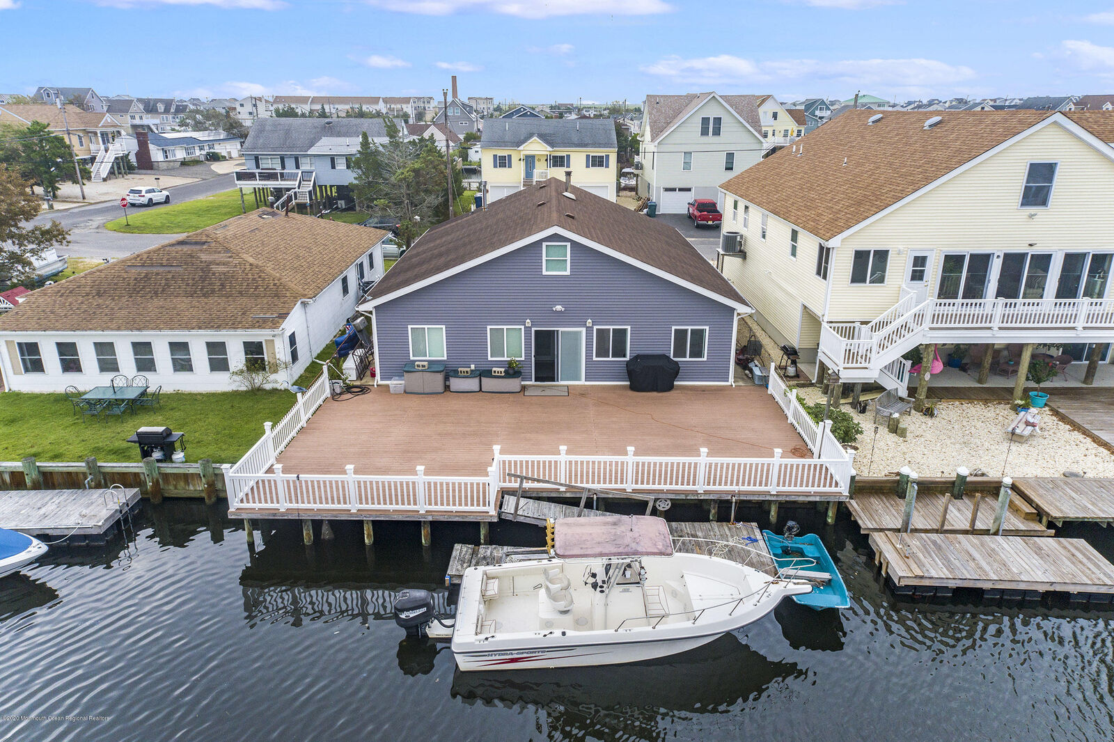 Property Photo:  104 S Forecastle Drive  NJ 08087 