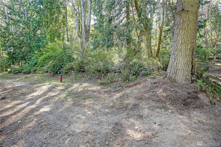 Property Photo: 1800 Forest Hill Rd WA 98282