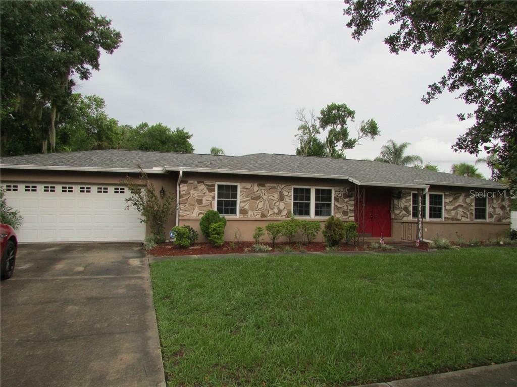 Property Photo:  12715 Paddock Avenue  FL 33618 