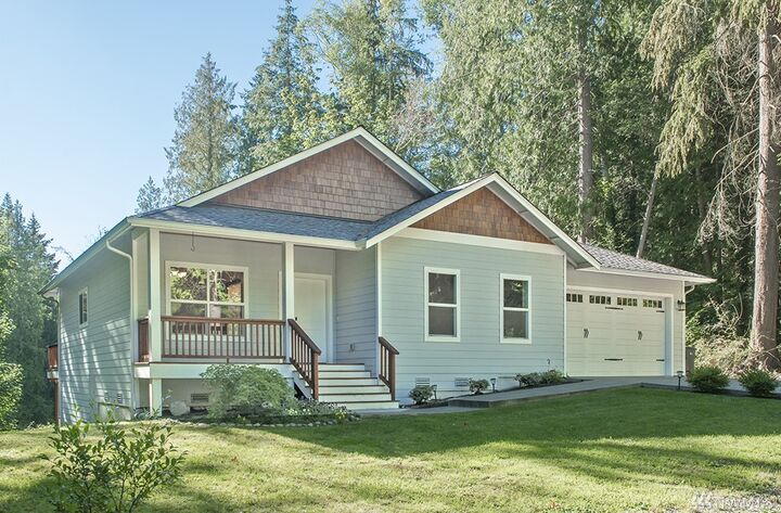 20977  Alder Street NE  Indianola WA 98342 photo