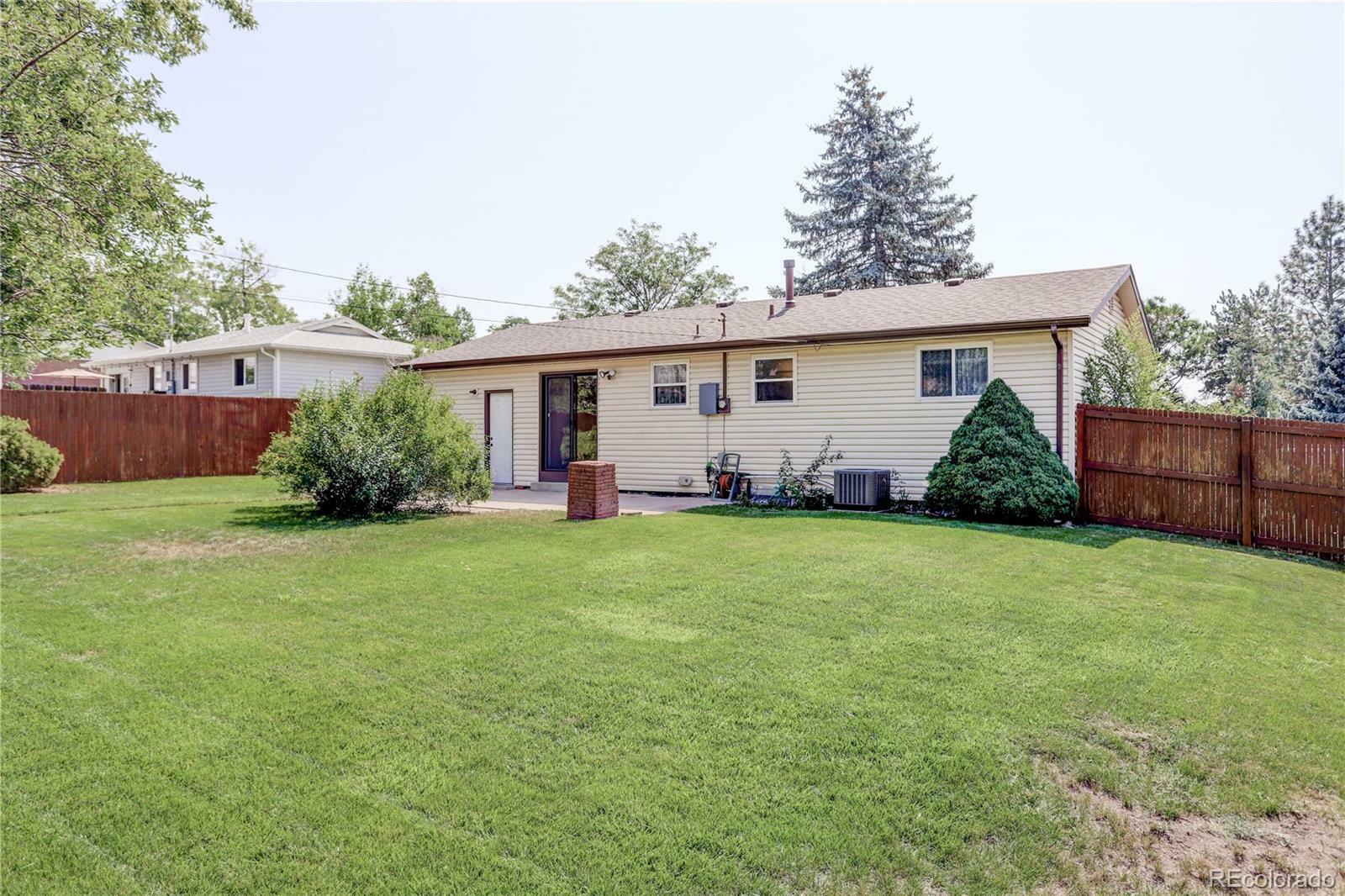 Property Photo:  7669 Lincoln Way  CO 80221 