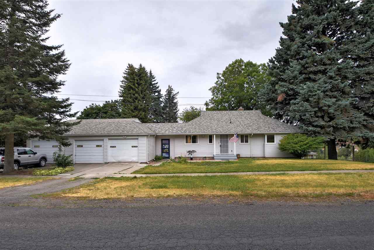 Property Photo:  616 S Summit Ave  WA 99170 