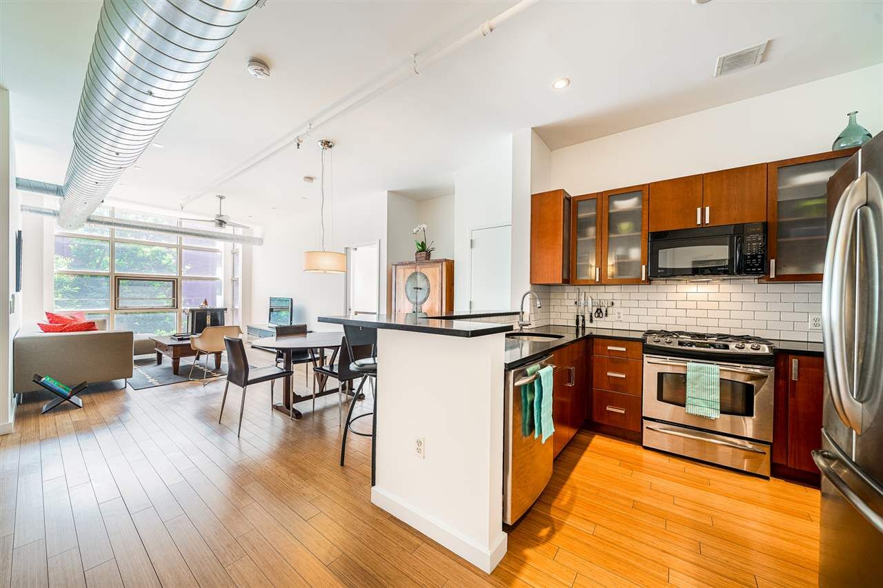 Property Photo:  234 10th St 311  NJ 07302 