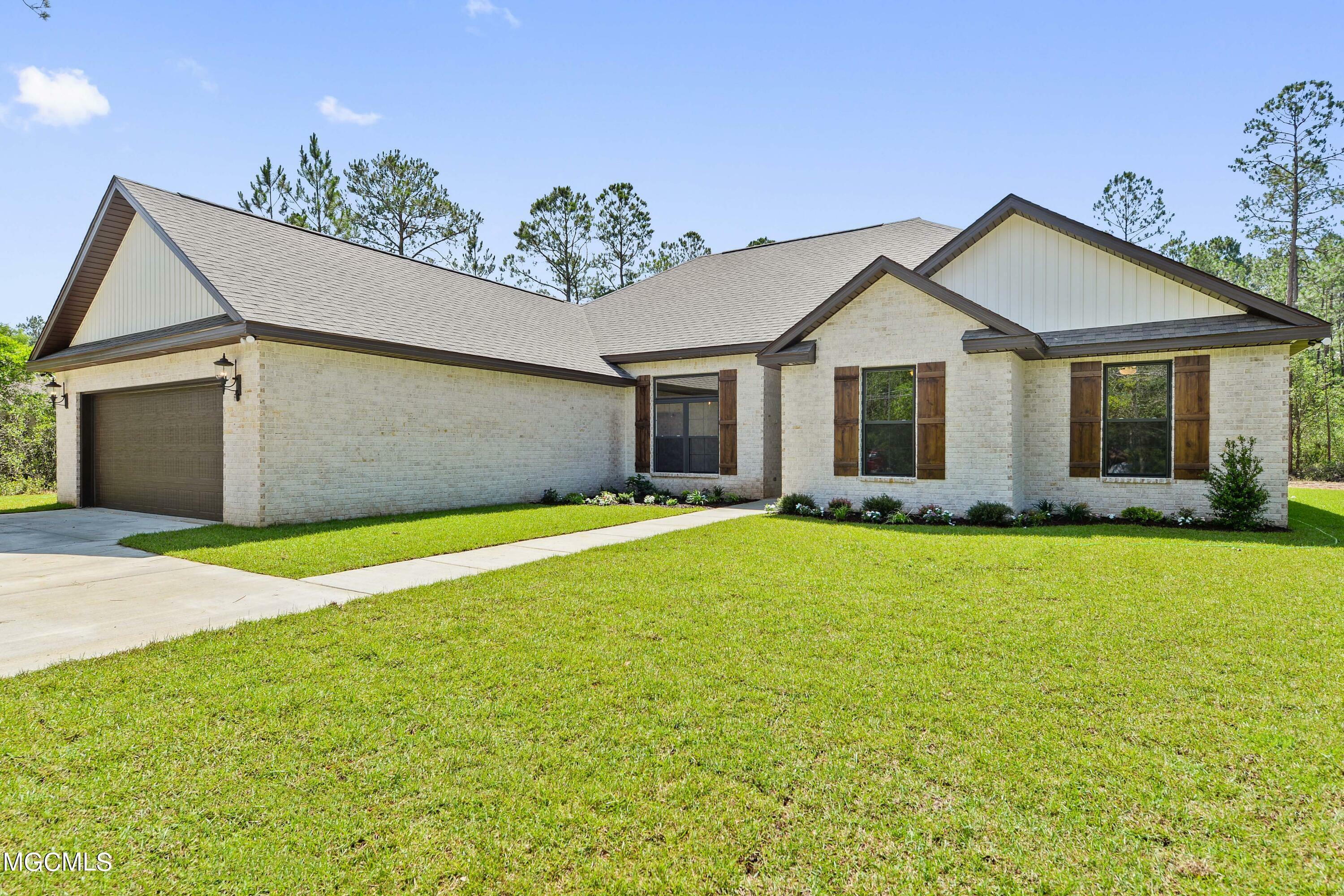 Property Photo:  11052 Landon Lake Boulevard  MS 39503 