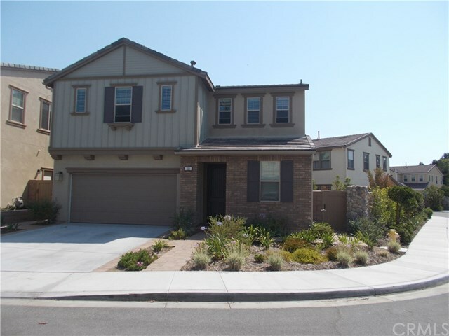Property Photo: 111 Shadowbrook CA 92604