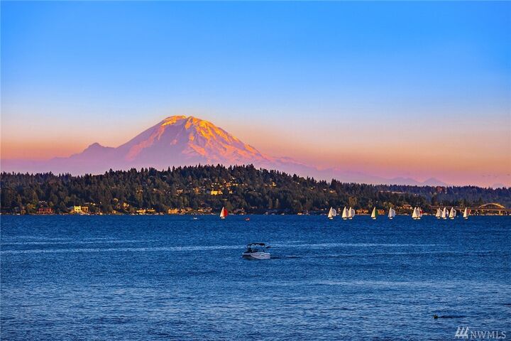 1810  43rd Avenue E 109  Seattle WA 98112 photo