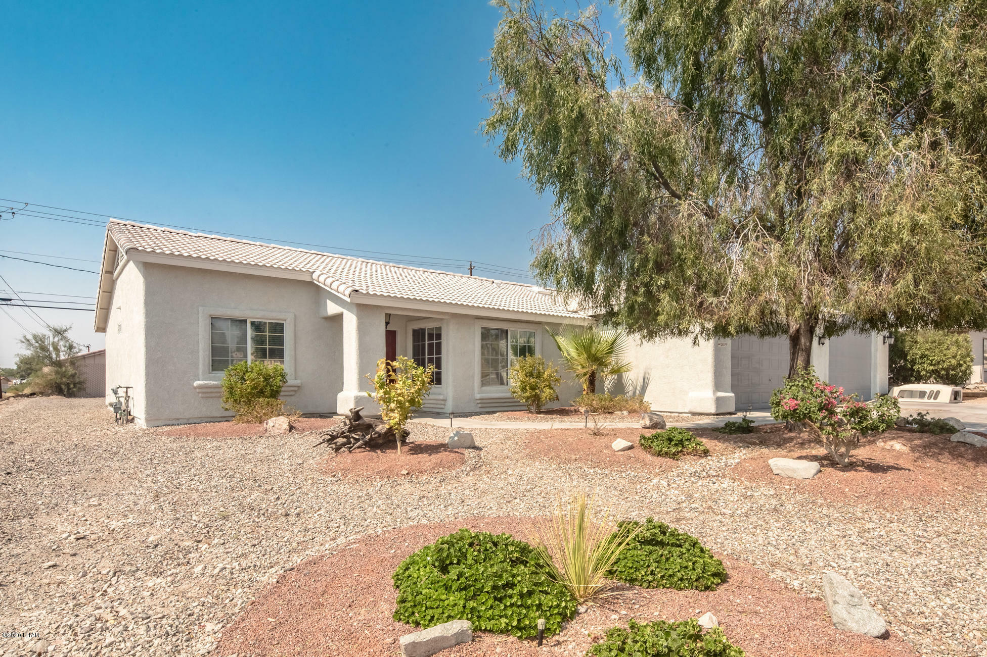 Property Photo:  2819 McCulloch Blvd  AZ 86403 