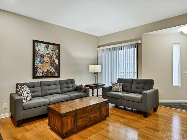 Property Photo:  500 E Lexington Drive 109  CA 91206 