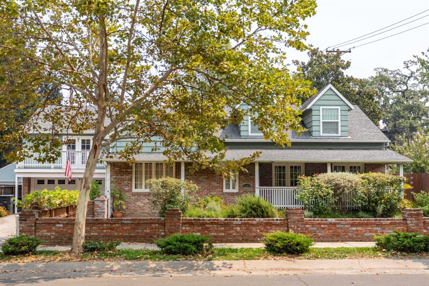 Property Photo: 3691 East Curtis Drive CA 95818