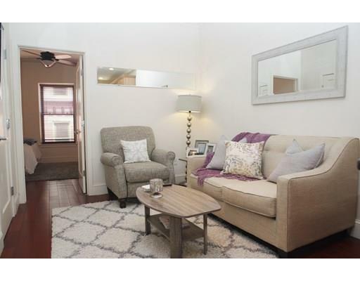 Property Photo:  46 N. Bennet St 3  MA 02113 