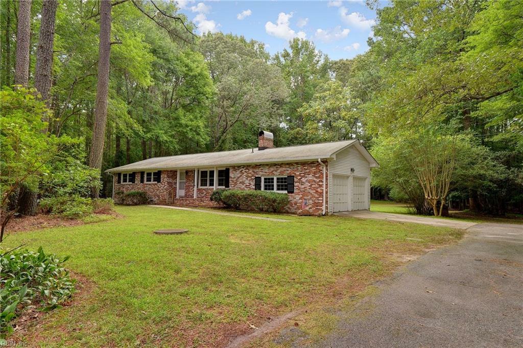 Property Photo:  103 Woodland Road  VA 23188 