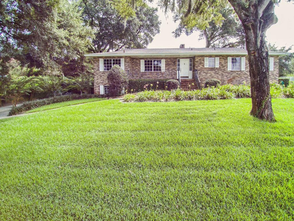 Property Photo:  1625 Buena Vista Drive  FL 32726 