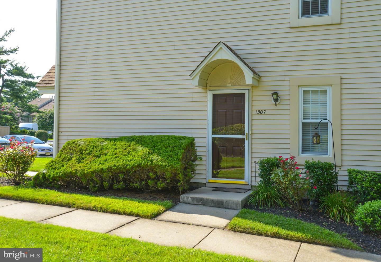 Property Photo:  1507 Aberdeen Lane  NJ 08012 