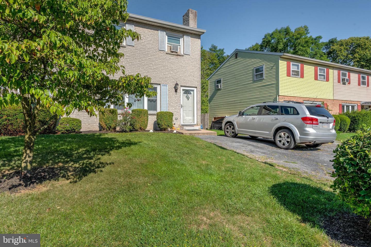 Property Photo:  328 Juniper Street  PA 17013 